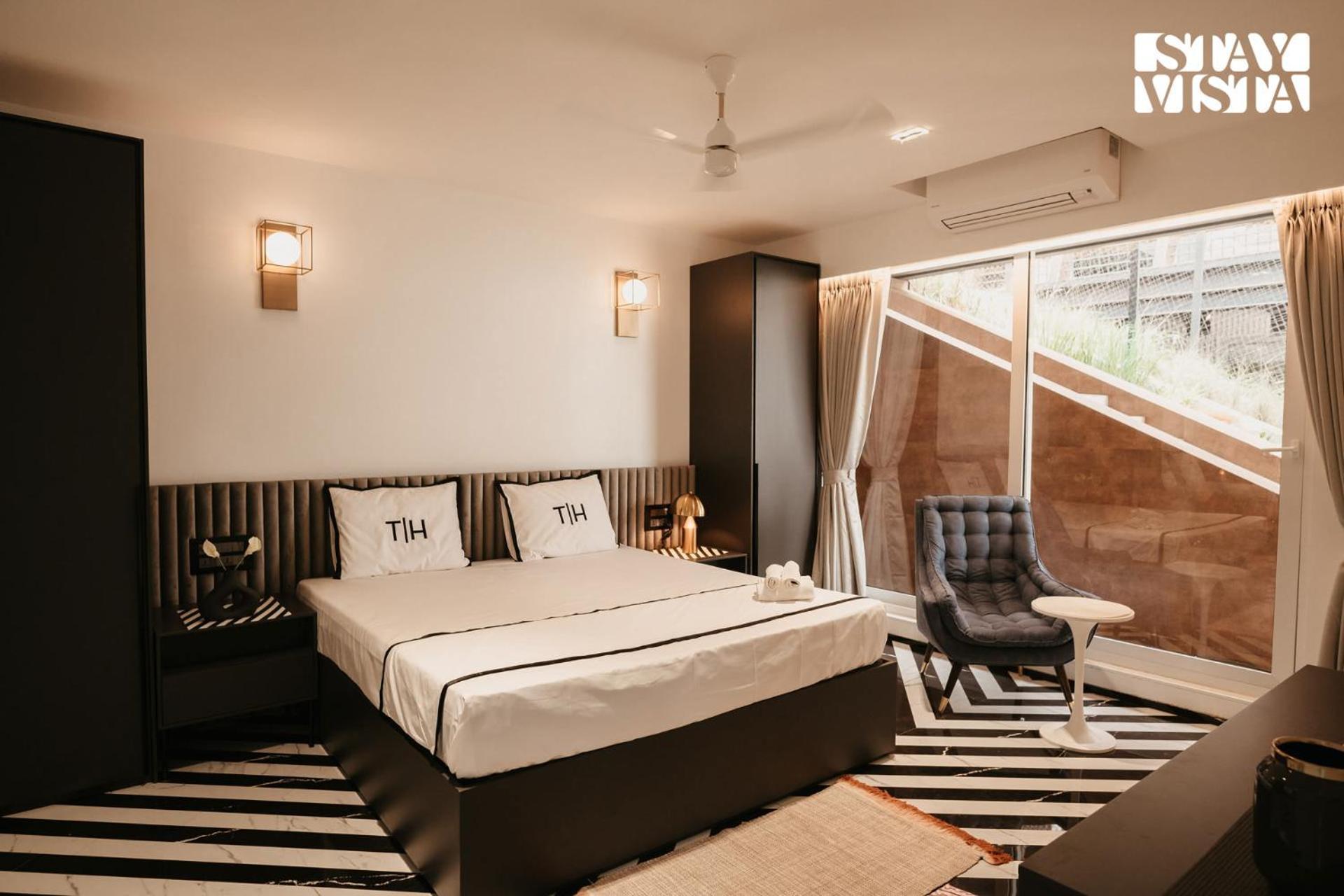 Stayvista At Tellado Bellagio With Infinity Pool Siolim Εξωτερικό φωτογραφία