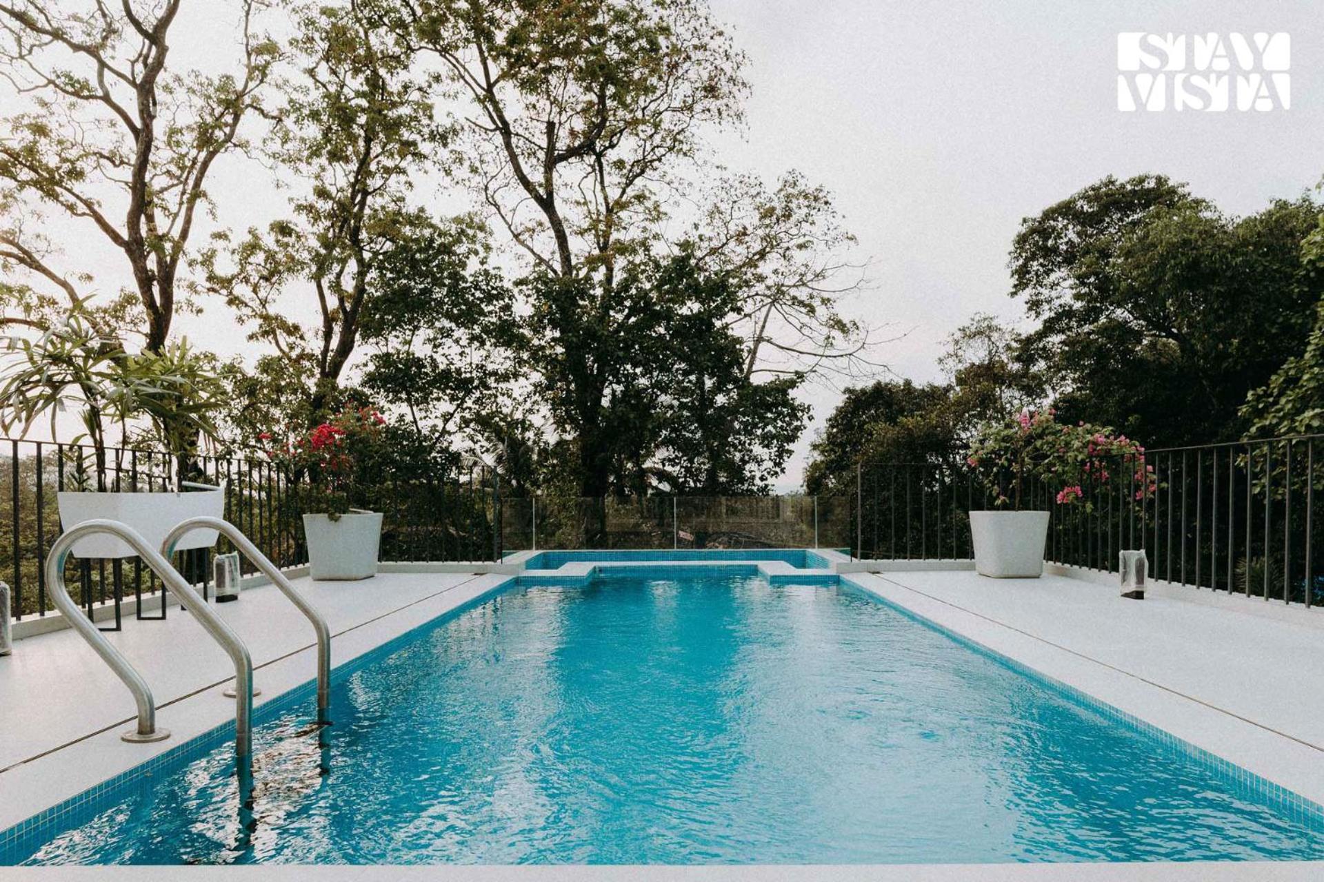 Stayvista At Tellado Bellagio With Infinity Pool Siolim Εξωτερικό φωτογραφία